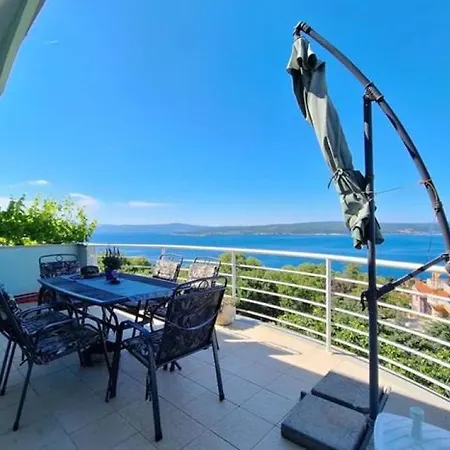 Melone 2 Dramalj By Guide *