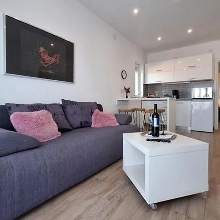 Melone 2 Dramalj By Guide * Crikvenica