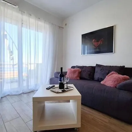 Apartamento Melone 2 Dramalj By Guide