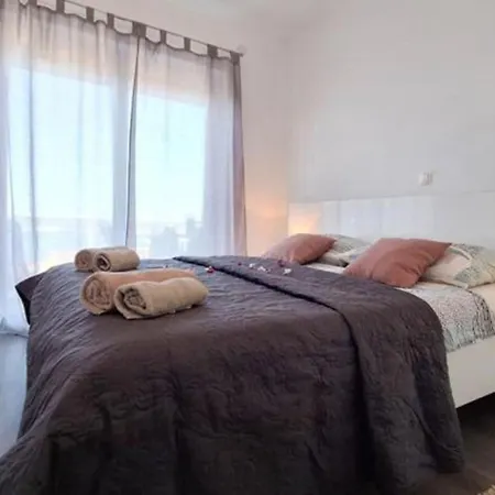 Apartment Melone 2 Dramalj By Guide